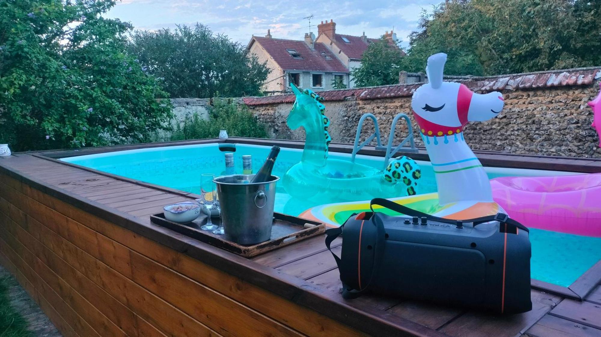Chez Aurelia - Chambres & Table D'Hotes La Couture-Boussey Buitenkant foto