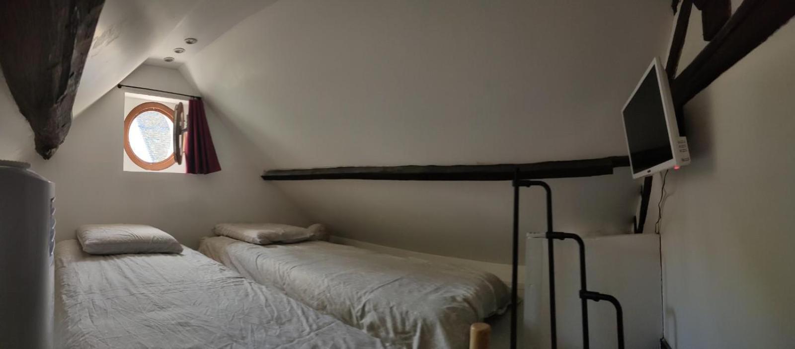 Chez Aurelia - Chambres & Table D'Hotes La Couture-Boussey Kamer foto